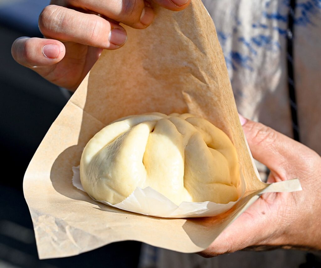 出来立ての肉まん